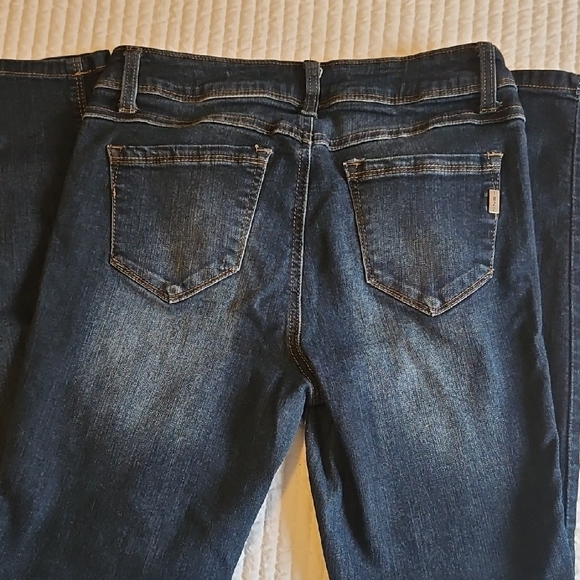 1822 Denim Dark Wash Skinny Jeans - Picture 5 of 6